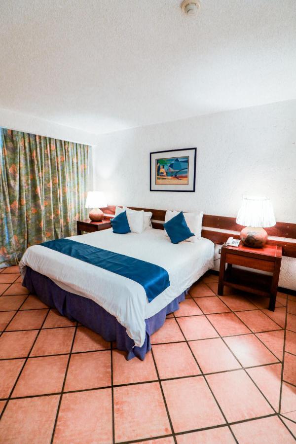 Hotel California Playa エル・ヤケ エクステリア 写真