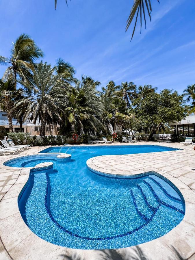 Hotel California Playa エル・ヤケ エクステリア 写真